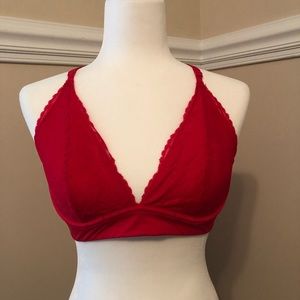 Victoria’s Secret pink bralette